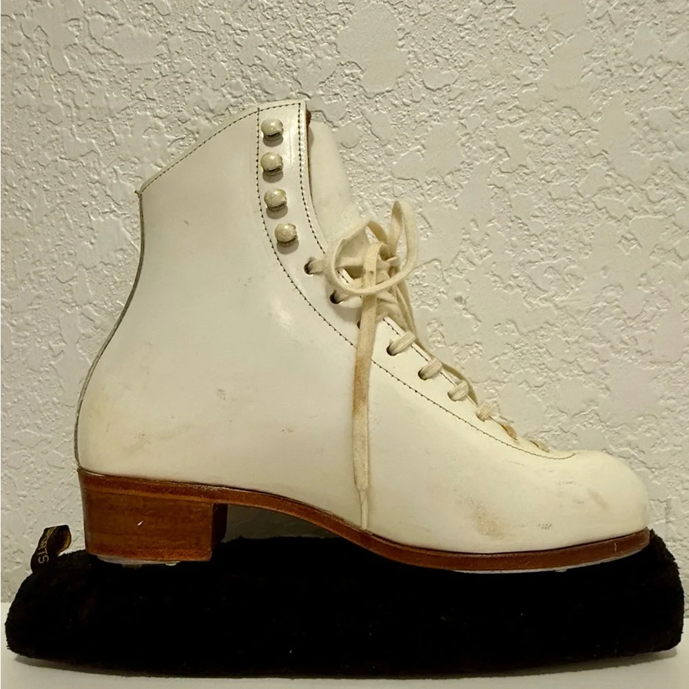 Riedel white Lace-Up Women's figure skates - Picture 4 of 14